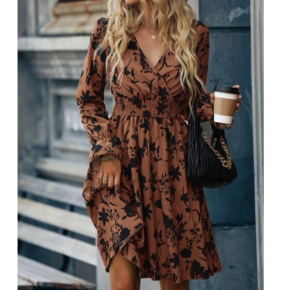 Boho floral print flounce sleeve surplice neck long sleeve mini dress - Picture 2 of 6